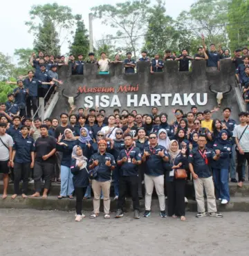 FTI UNSERA Perkuat Kompetensi Mahasiswa Lewat Campus and Company Visit (CCV) 2026 ke Yogyakarta