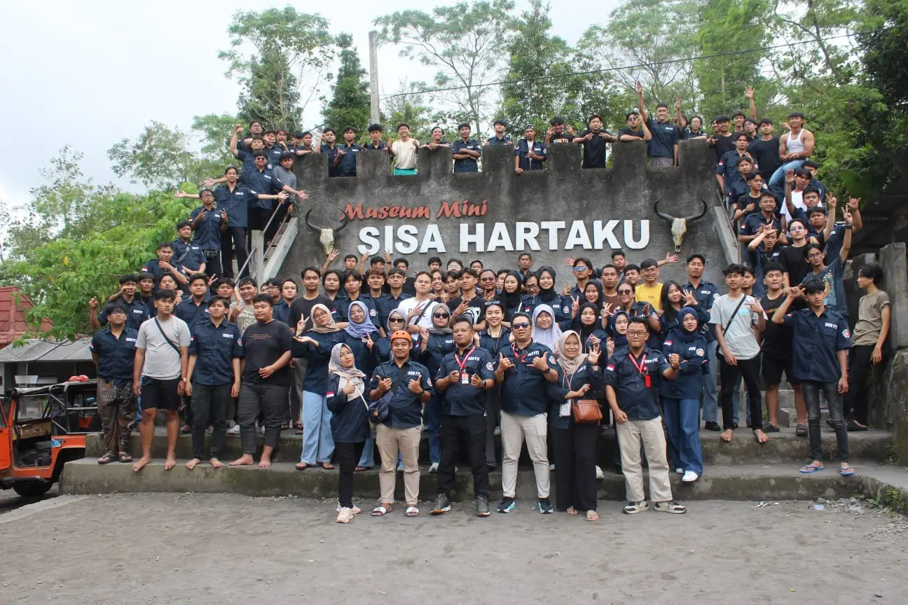 FTI UNSERA Perkuat Kompetensi Mahasiswa Lewat Campus and Company Visit (CCV) 2026 ke Yogyakarta