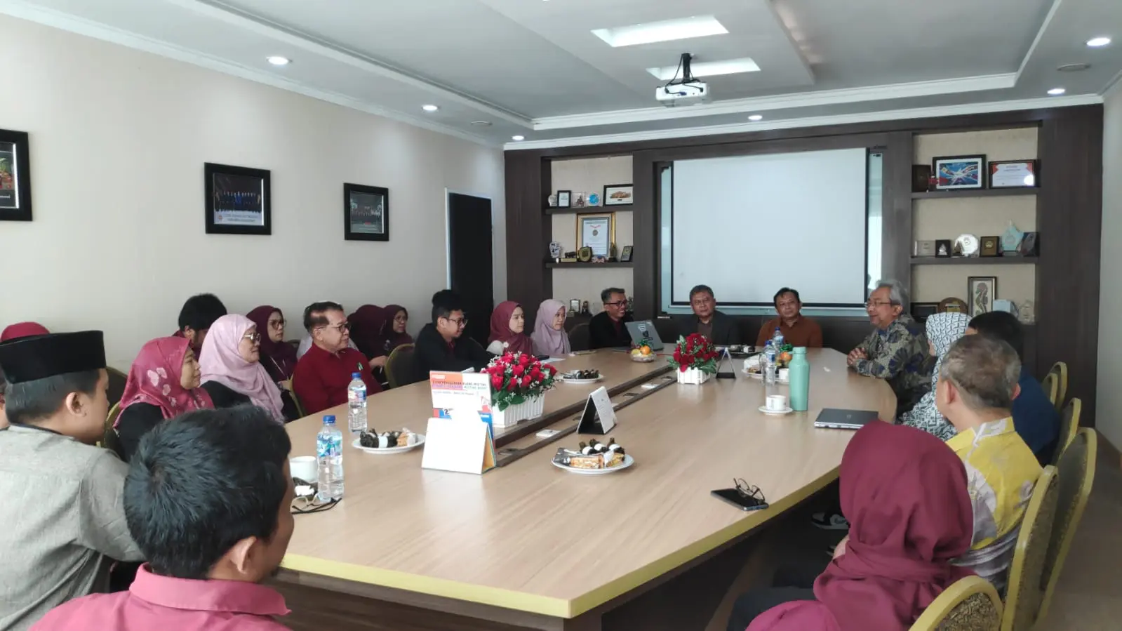 Prodi Ilmu Komunikasi UNSERA Jalani Asesmen Lapangan Akreditasi sebagai Langkah Penguatan Mutu Pendidikan